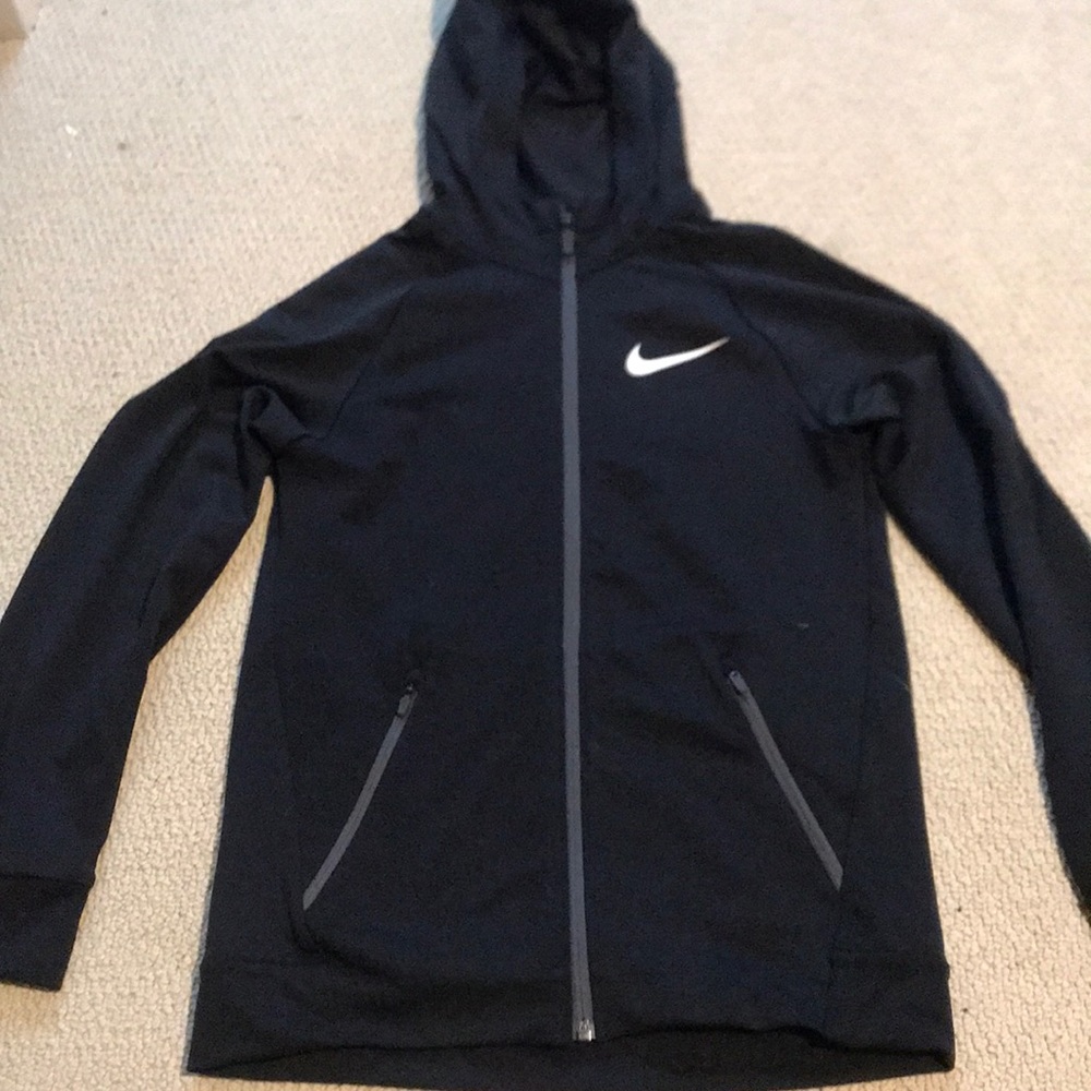 black nike jacket